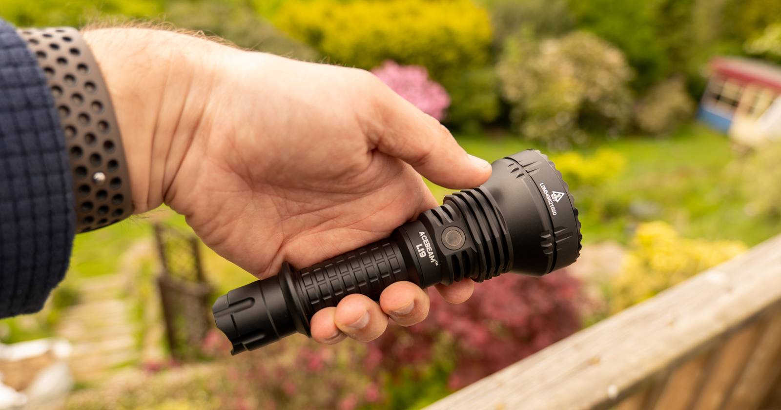 AceBeam L19 2.0 Long Throw Tactical Flashlight Review: Blindingly Good