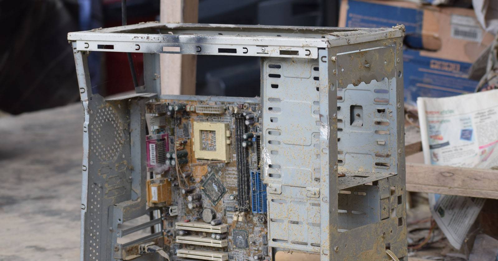 What Is a Sleeper PC? How Do You Build One?
