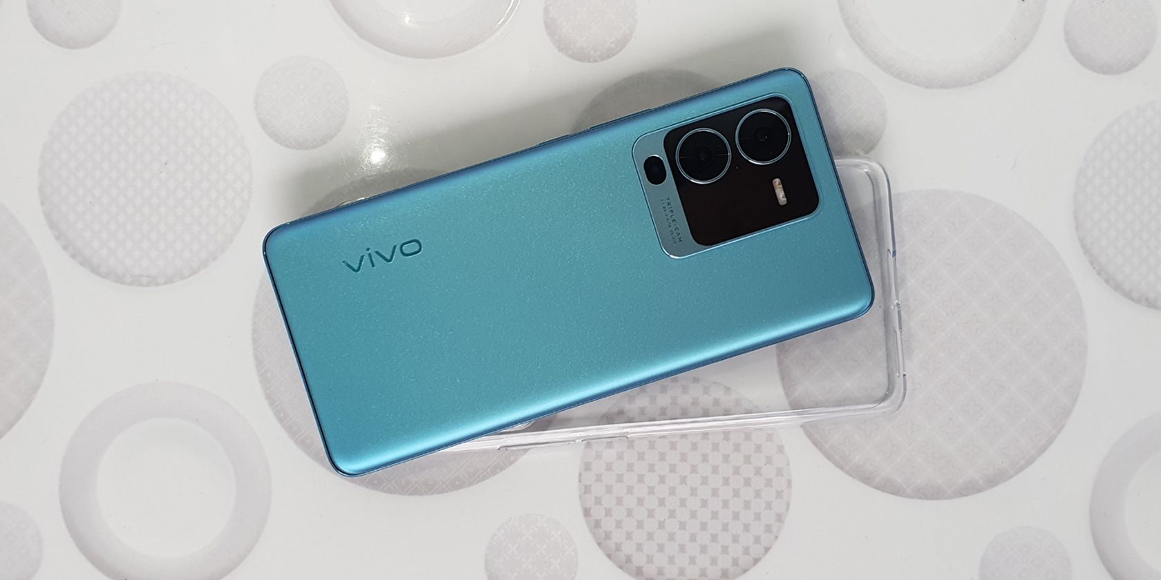 vivo V25 Pro