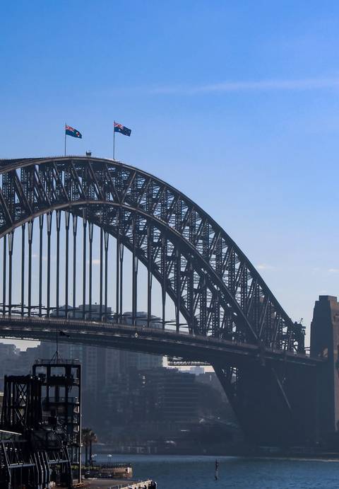 Bridge Split In Half The 7 Best Free Online Tools to Split Images