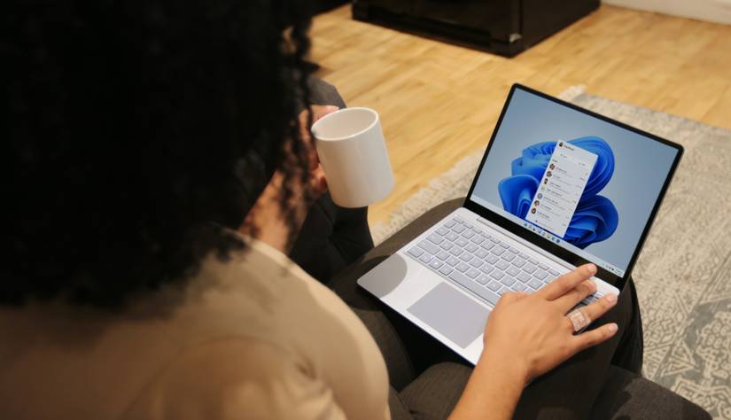 What Is the Windows Component Services Tool, and How Do You Access It?