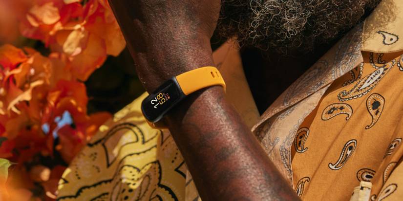 Fitbit Inspire 3 with yellow band on wrist