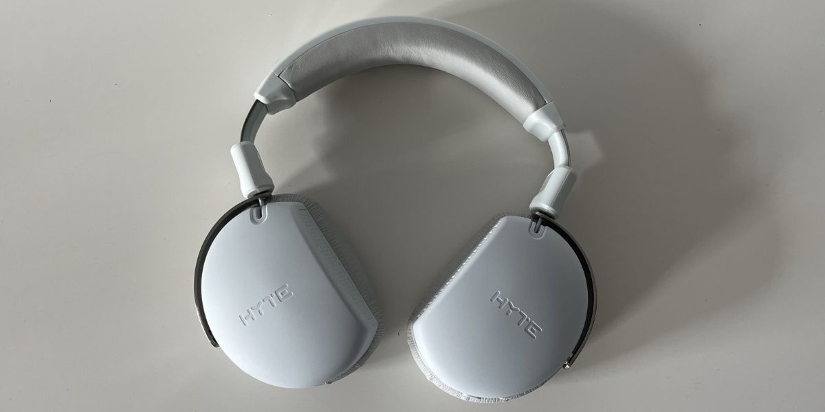 HYTE Eclipse HG10 ear cups