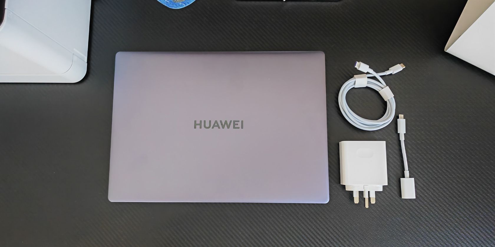 محتویات جعبه huawei matebook X pro 12th