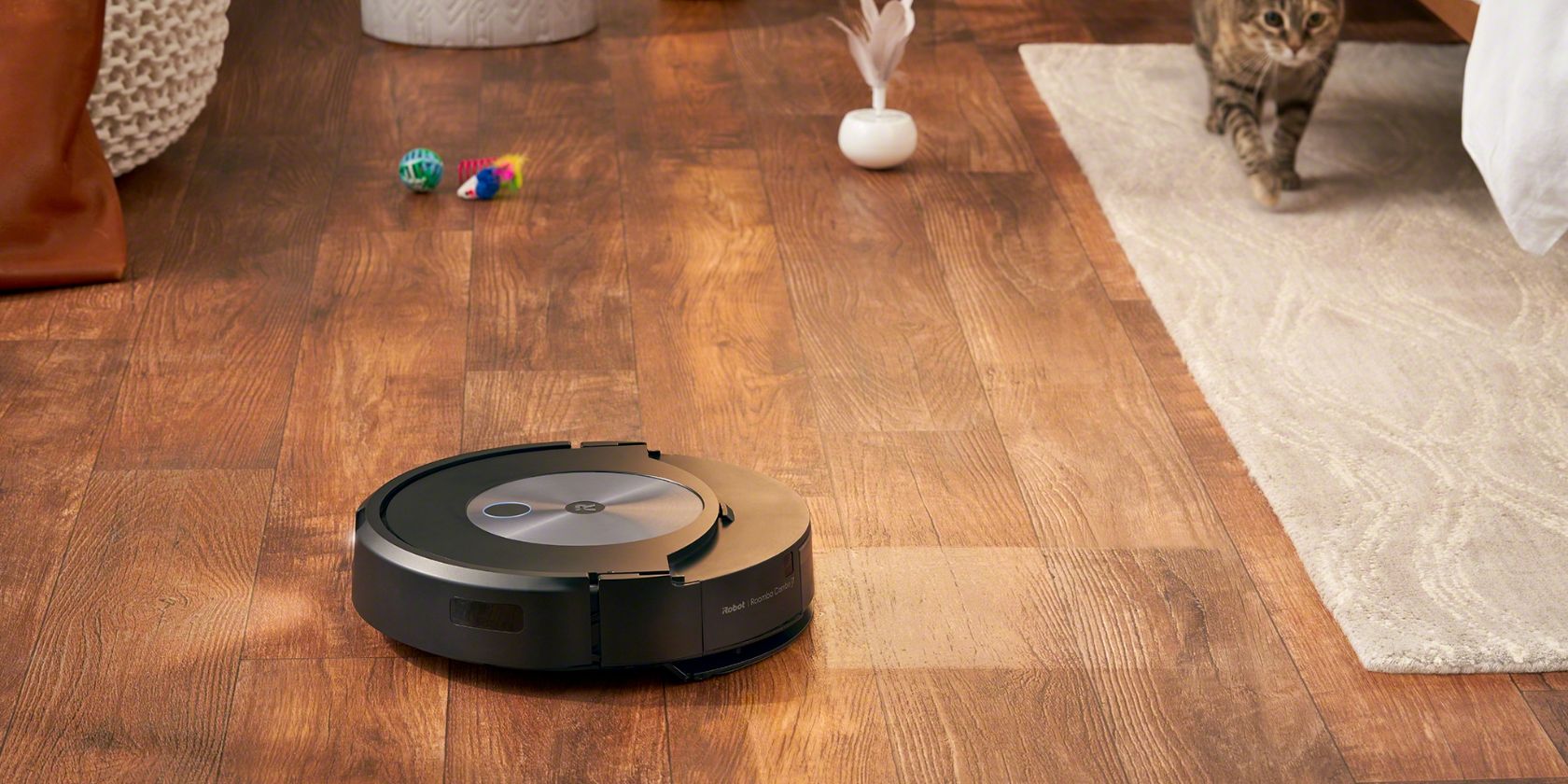 iRobot Introduces Its First Vacuum and Mop Combo, the Roomba Combo j7+