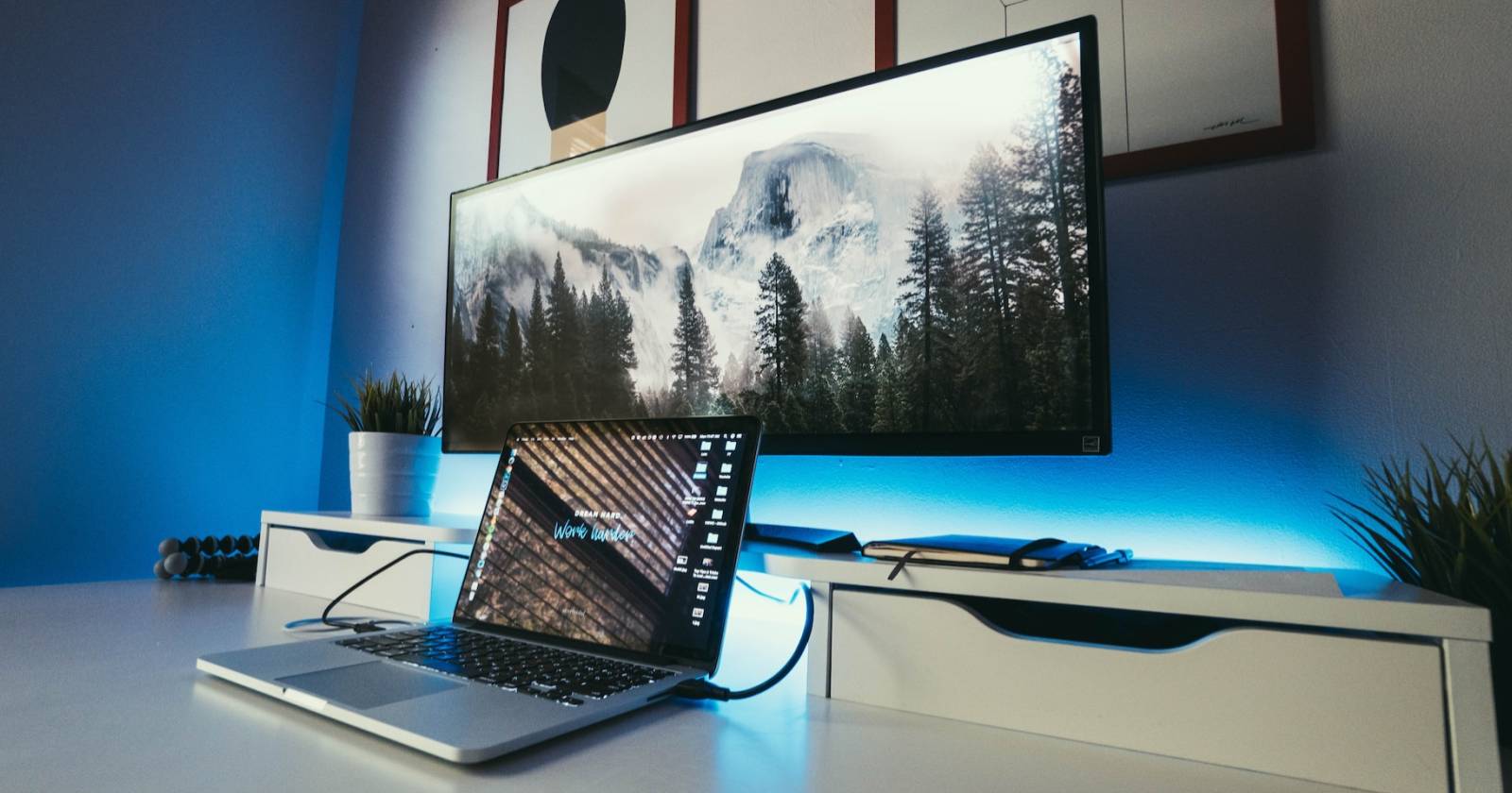 Unable to Project Your Windows 11 PC to Your TV? Here's How to Fix It