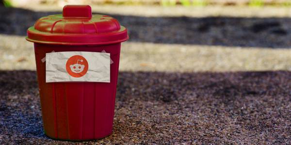 reddit logo on a trash can