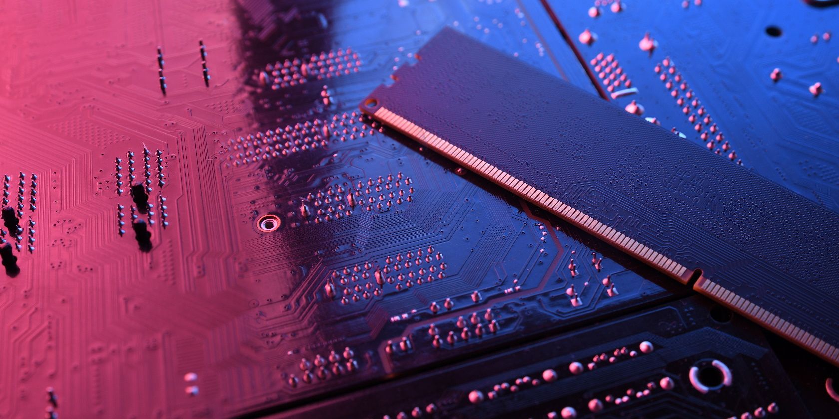 CAMM vs. SODIMM: What Is It and What's the Difference?