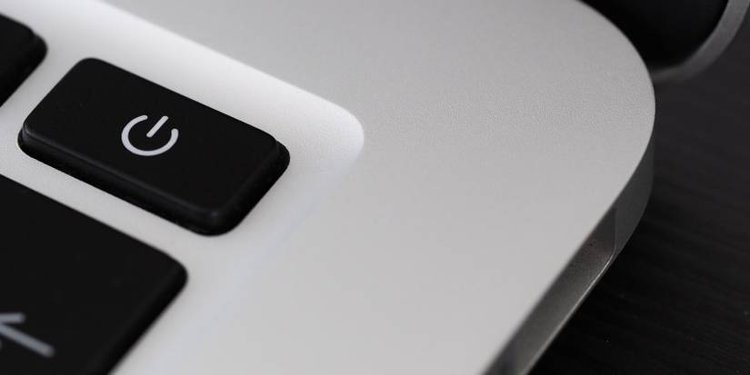 MacBook Keeps Turning On Automatically? Try These 7 Fixes
