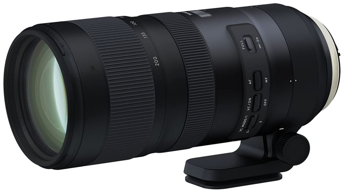 عکس کامل از لنز Tamron SP 70-200mm f2.8 Di VC USD G2 با پایه سه پایه