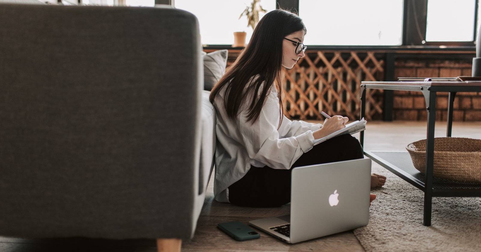 5 Reasons Installing Fewer Apps Helps You Stay Safe