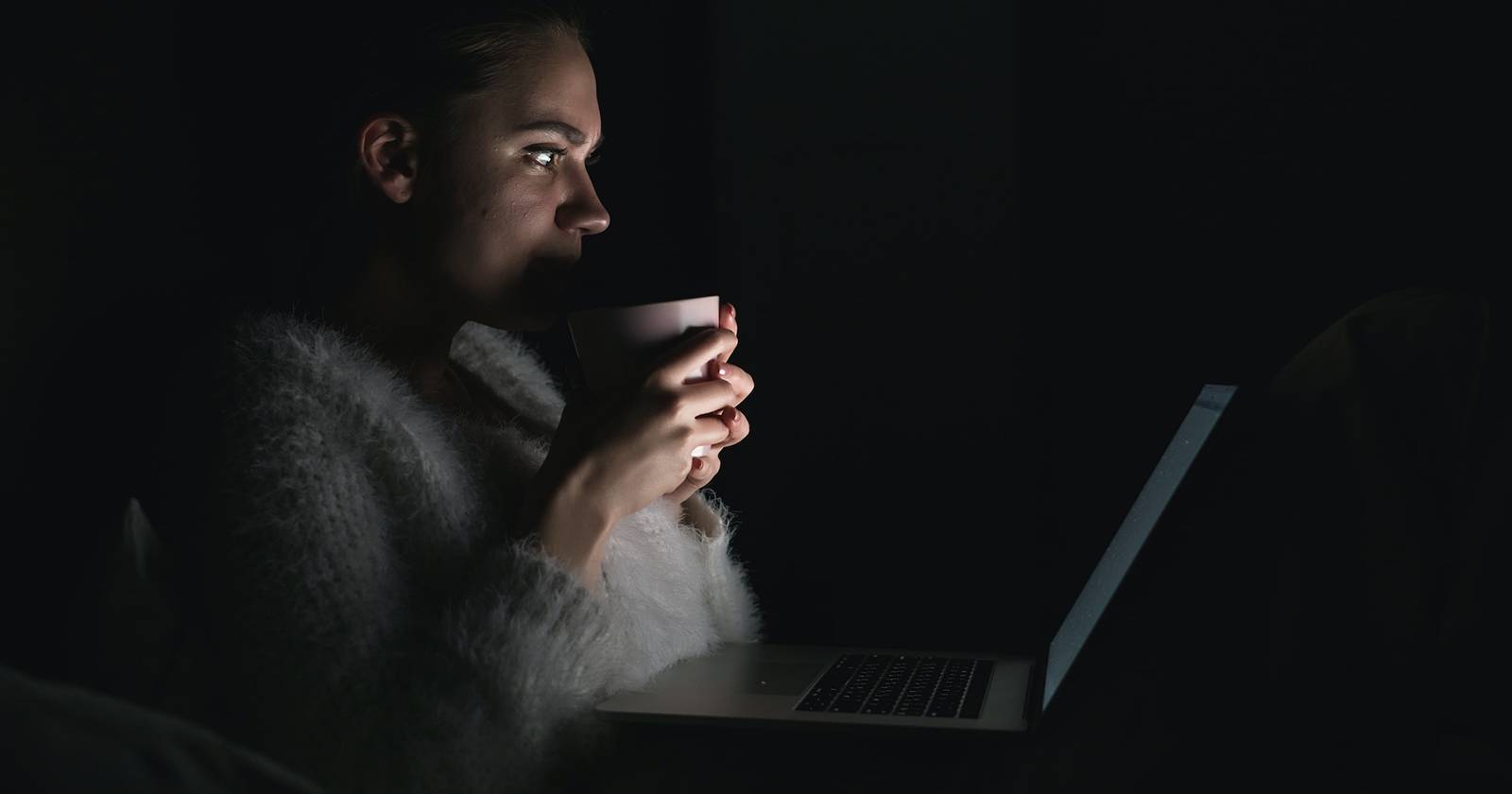 HOW TO USE GOOGLE SHEETS IN DARK MODE ON DESKTOP PC BROWSER visual data 6