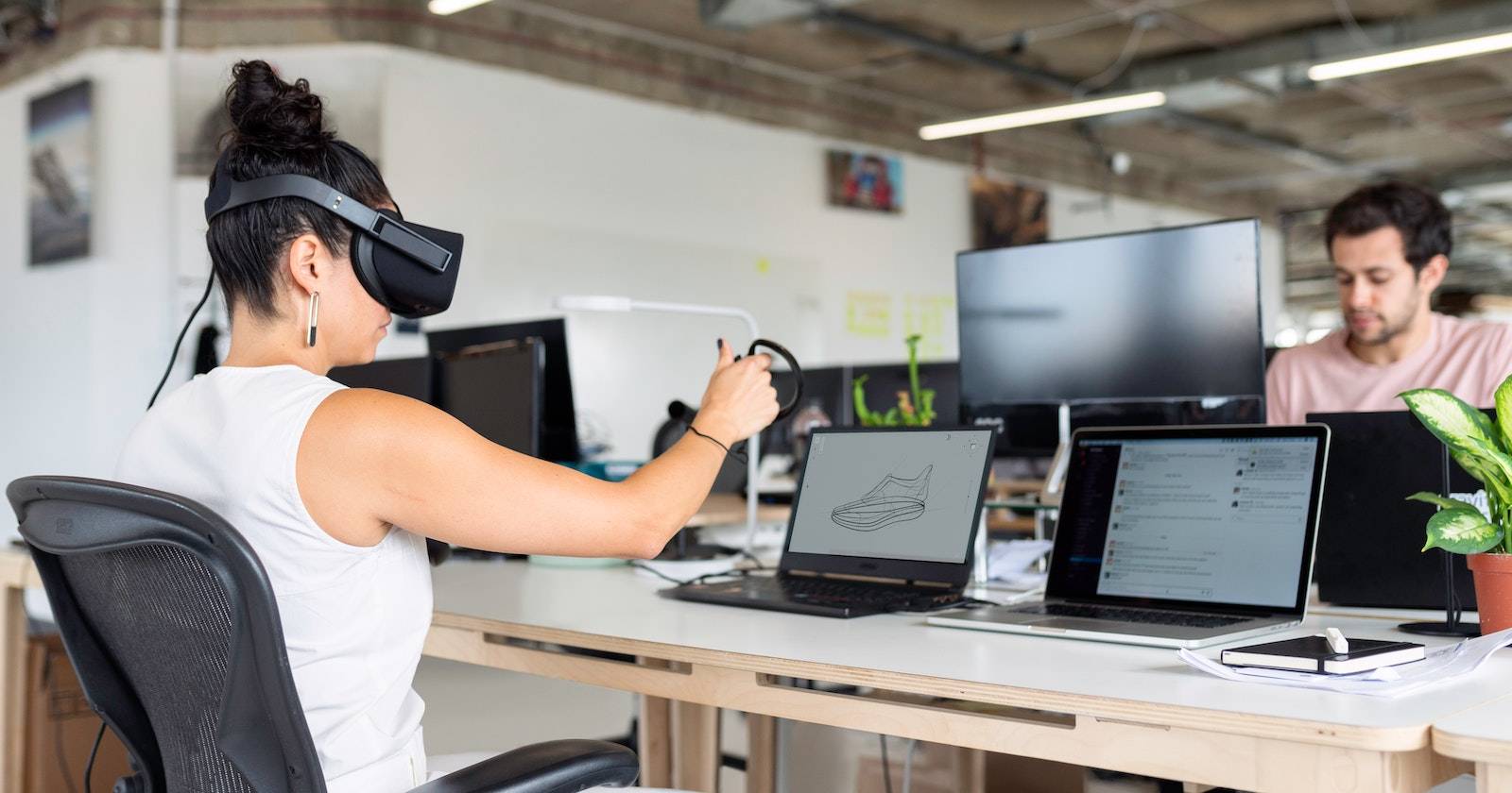 How to Launch a Career in Tech With No Experience