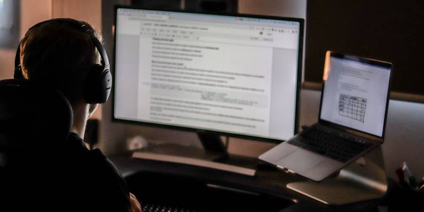 What Is a Transcriptionist? How Do You Become One?