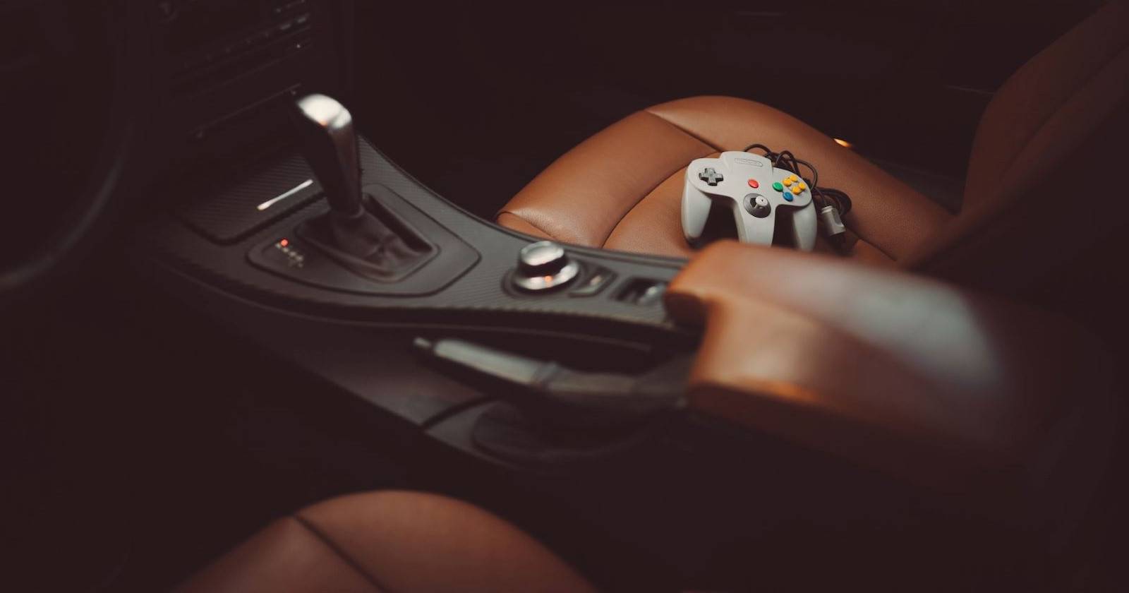 4 Ways to Play Video Games in Your Car