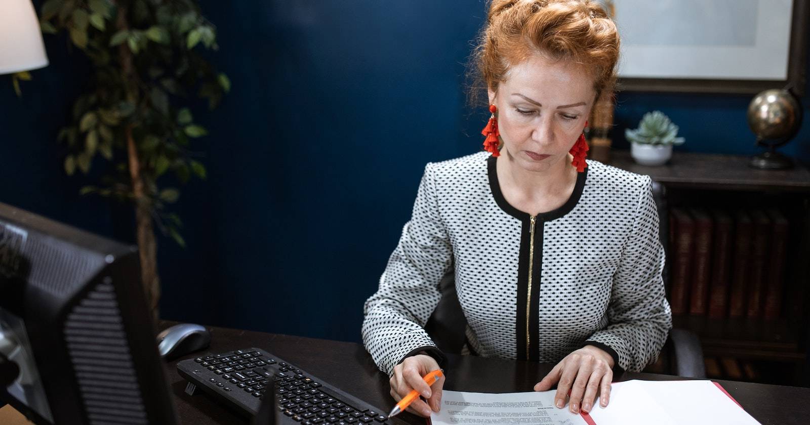 10 Skills to Learn to Become a Business Intelligence Analyst