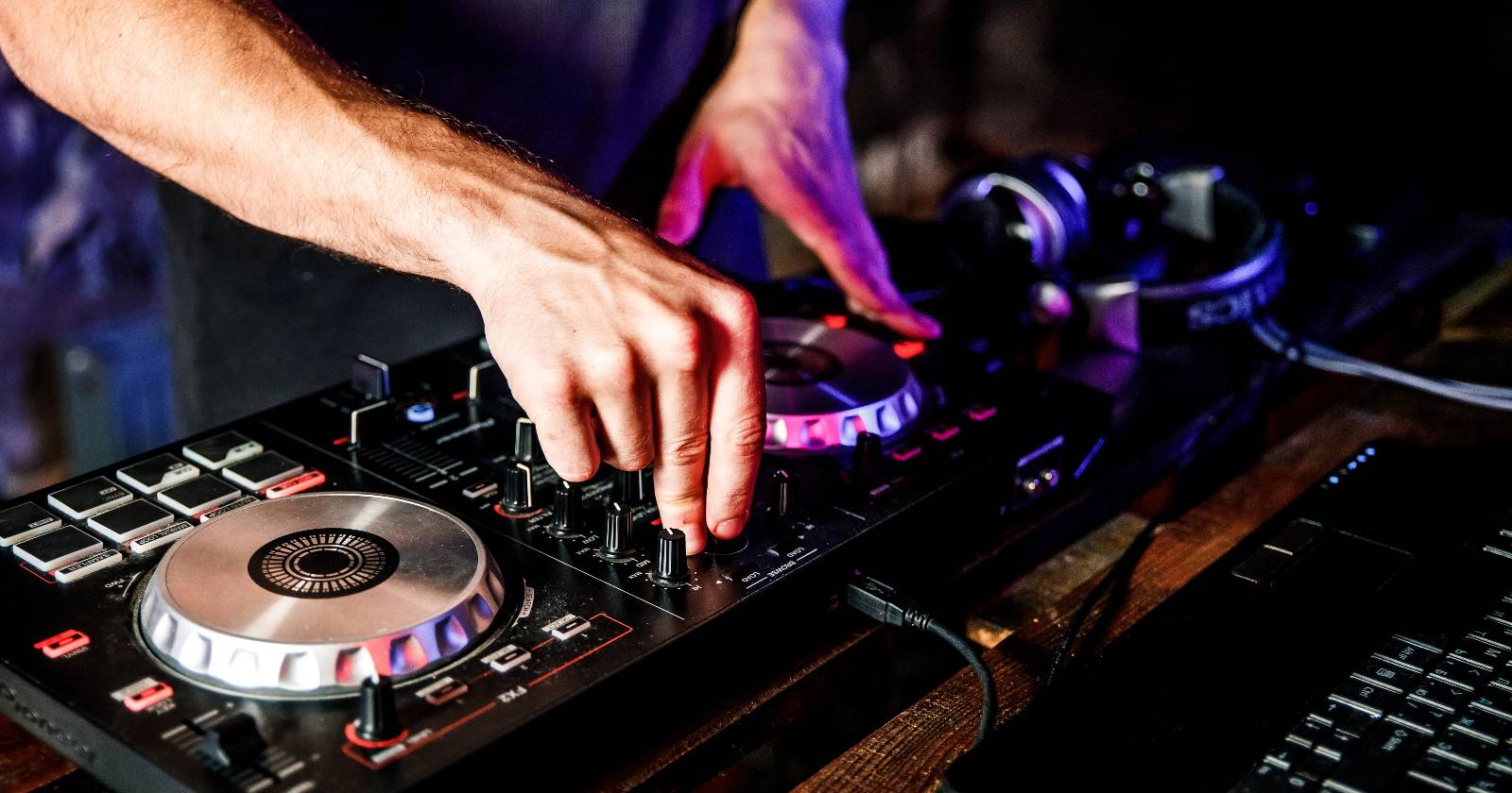The Best DJ Controllers