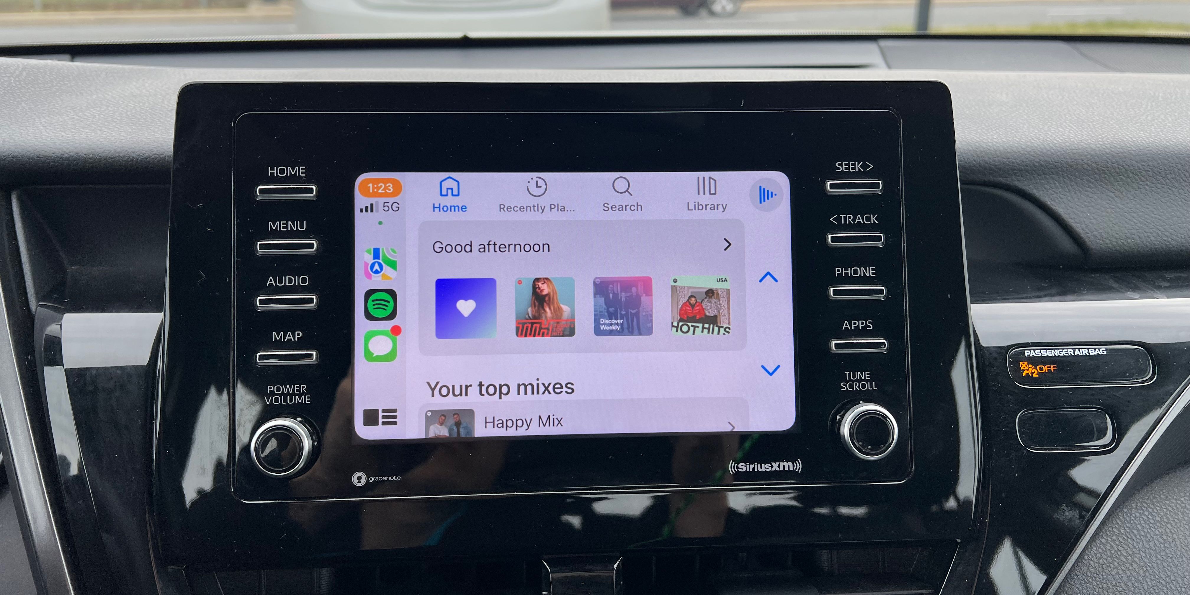 demo of apple carplay features