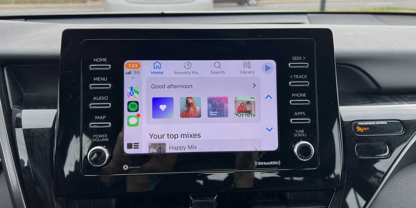 demo of apple carplay features