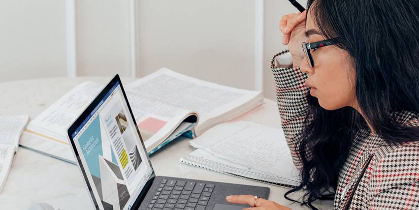 The Pros and Cons of Using Computer Glasses