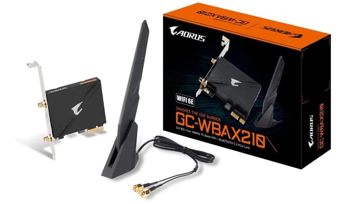 gigabyte gc-wbax210 bluetooth card with antenna and box art