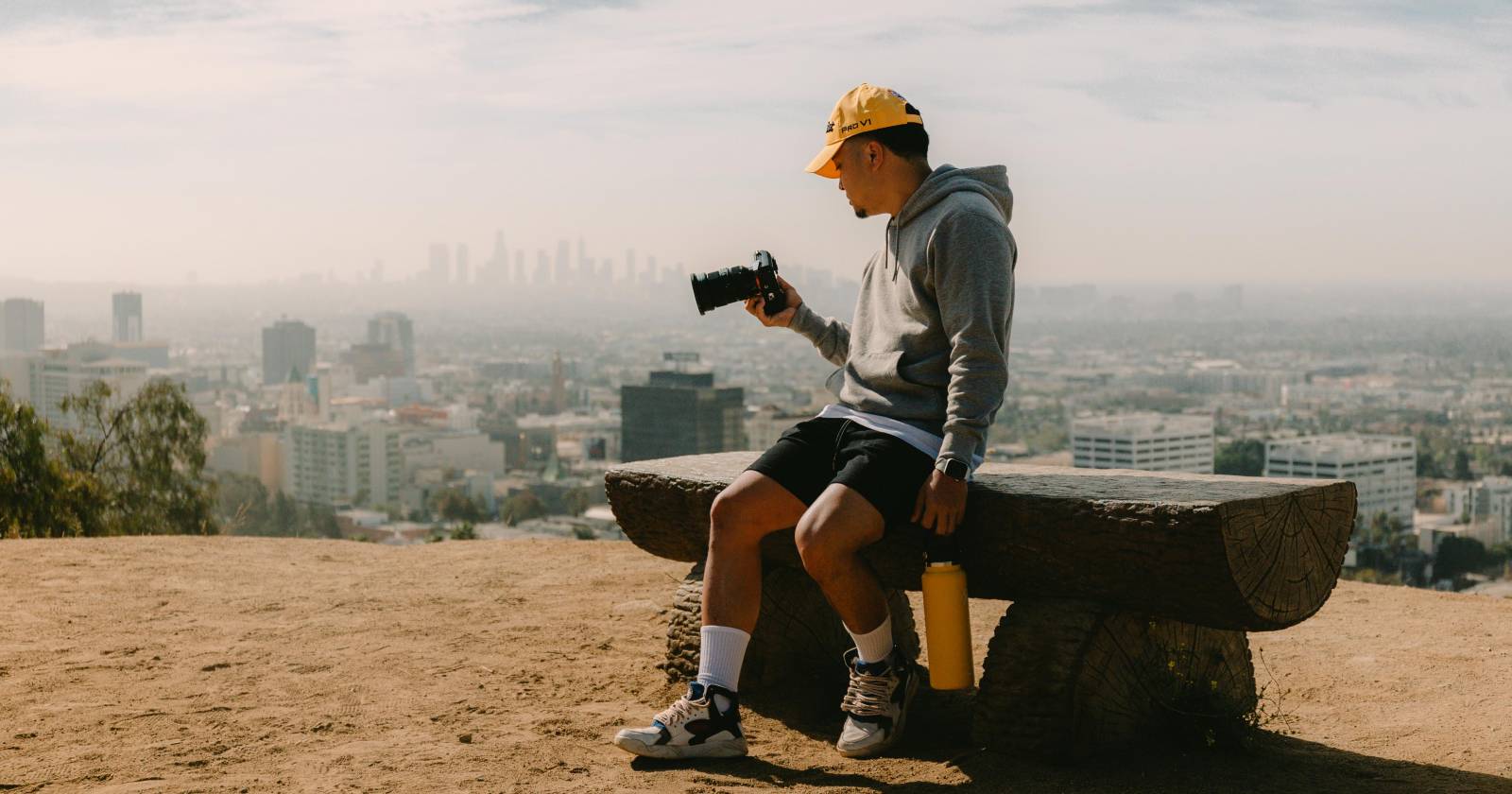 Should You Leave Instagram and Move to Flickr? The Pros and Cons