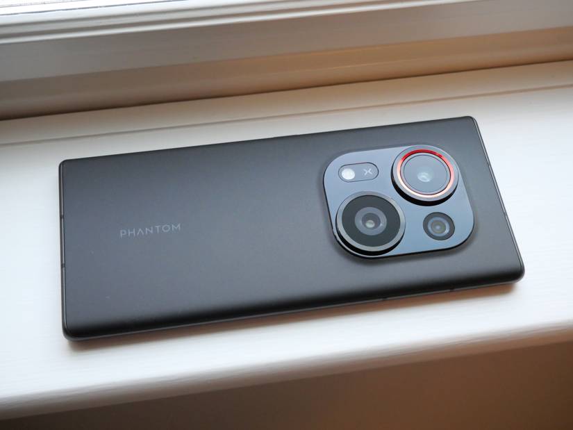 Phantom X2 Pro 5G Review: A Confusing Smartphone