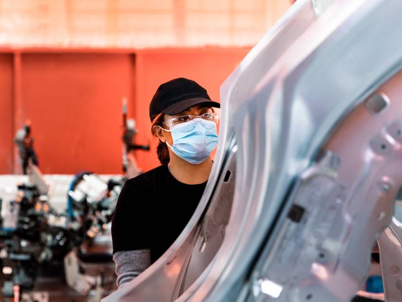 Why Computer Geeks Everywhere Should Consider Becoming EV Techs