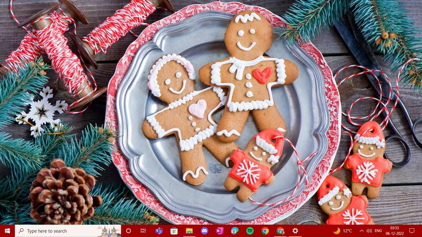 Bring the Spirit of Christmas Alive With These Wonderful Windows Themes