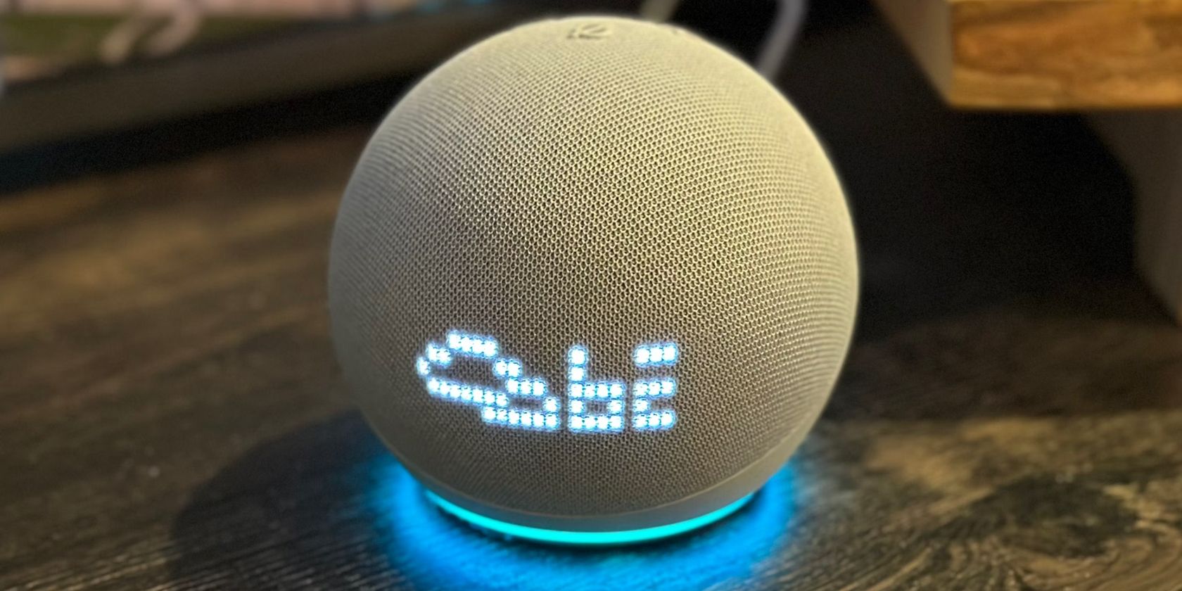 amazon-echo-dot-with-clock-5th