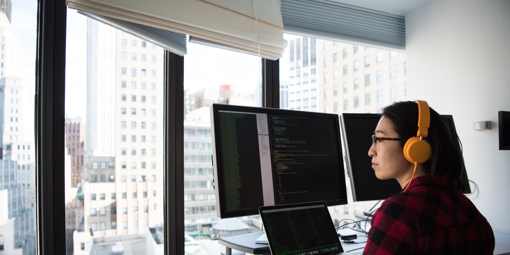 How to Become a Freelance Developer: The Ultimate Guide