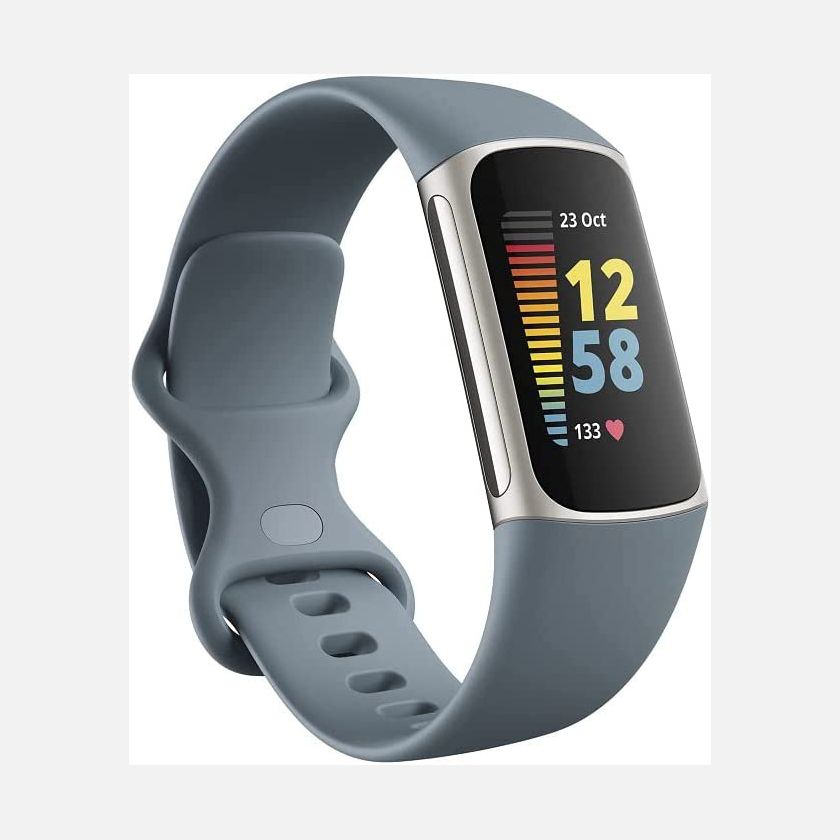 Fitbit Charge 5 01