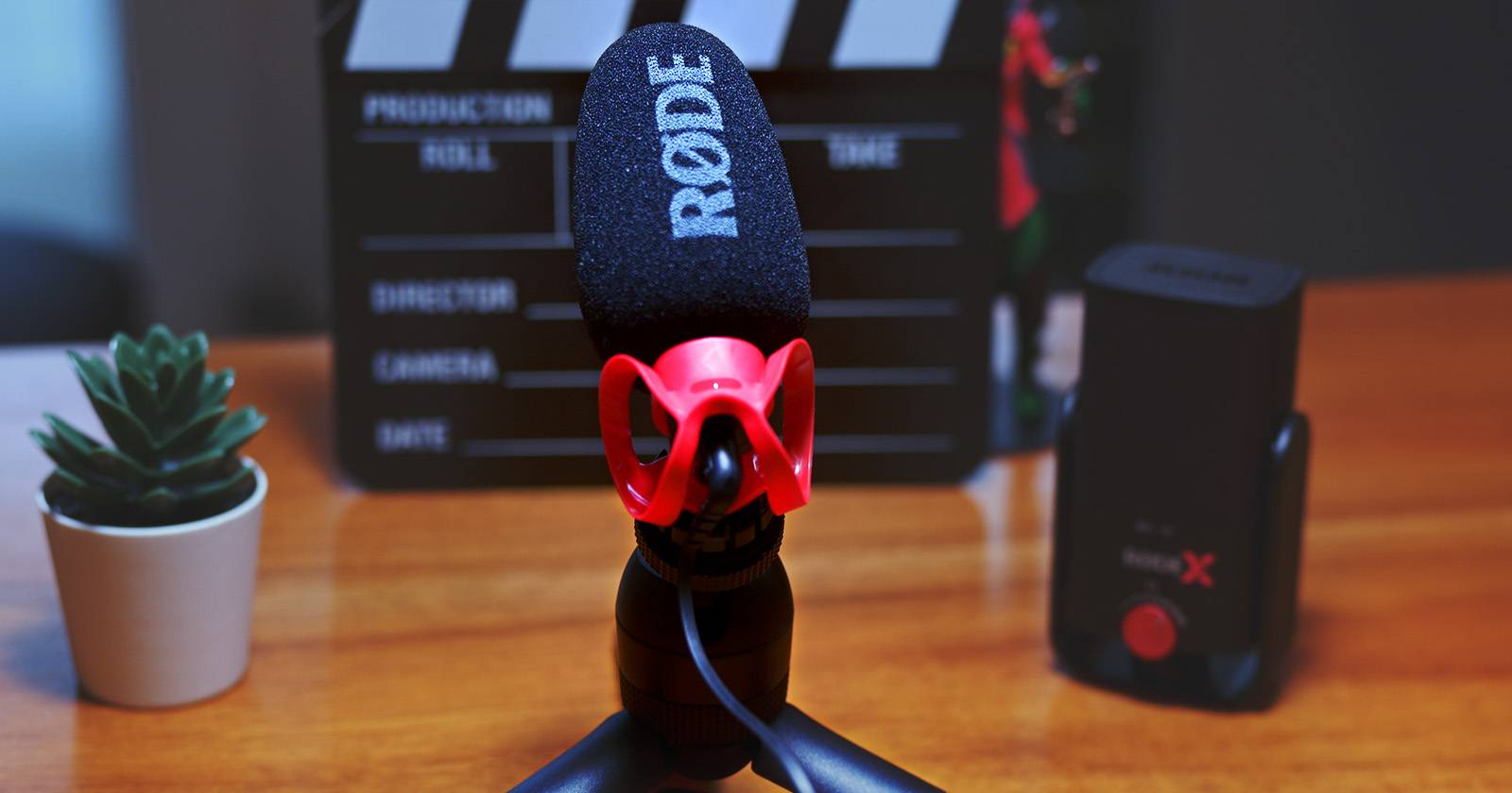 RØDE VideoMicro II Review: VideoMic GO II Quality but More Portable