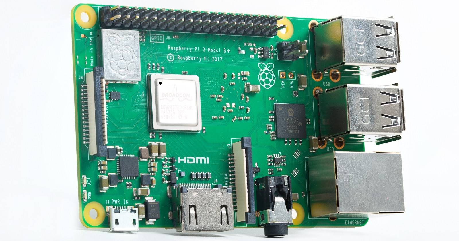 4 Reasons to Buy an Old Raspberry Pi Model