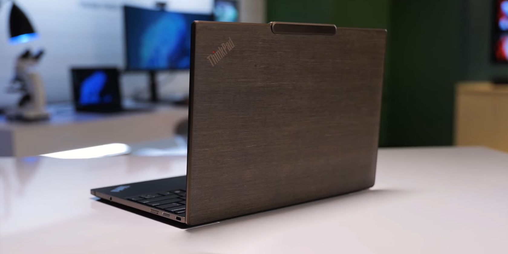 2021《美品級》フラッグシップモデル！新品NVMeSSD1TB！Lenovo Lenovo Launches the ThinkPad Z Series Gen 2 for Hybrid Work