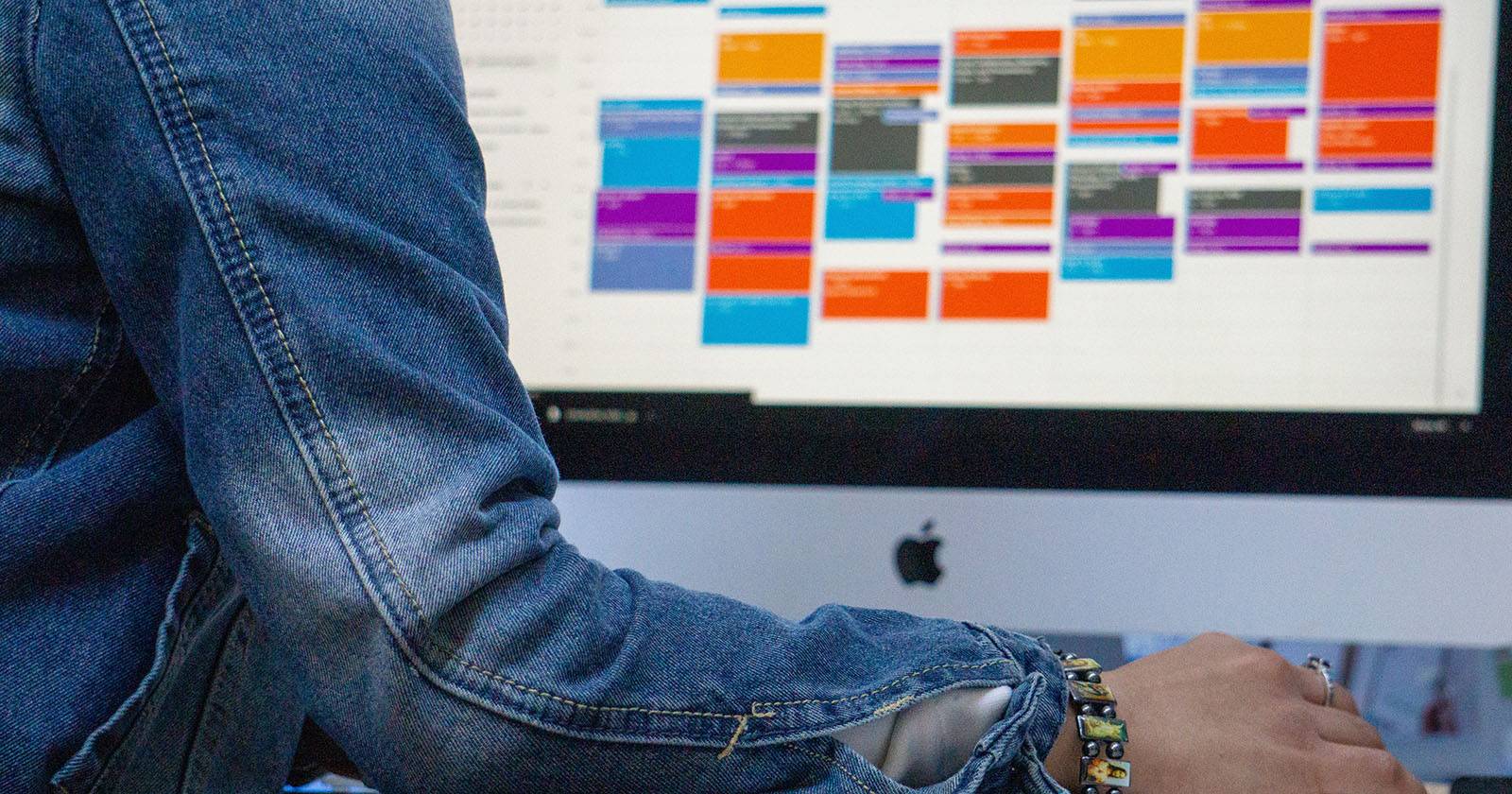 What Is Day Theming? How to Use This Productivity Method in Your ...