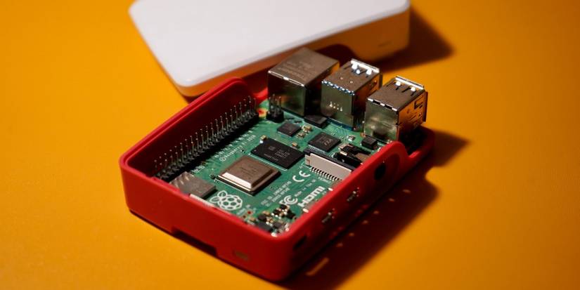 4 Reasons to Buy an Old Raspberry Pi Model
