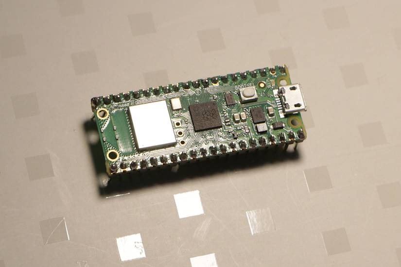 How to Power a Raspberry Pi Pico