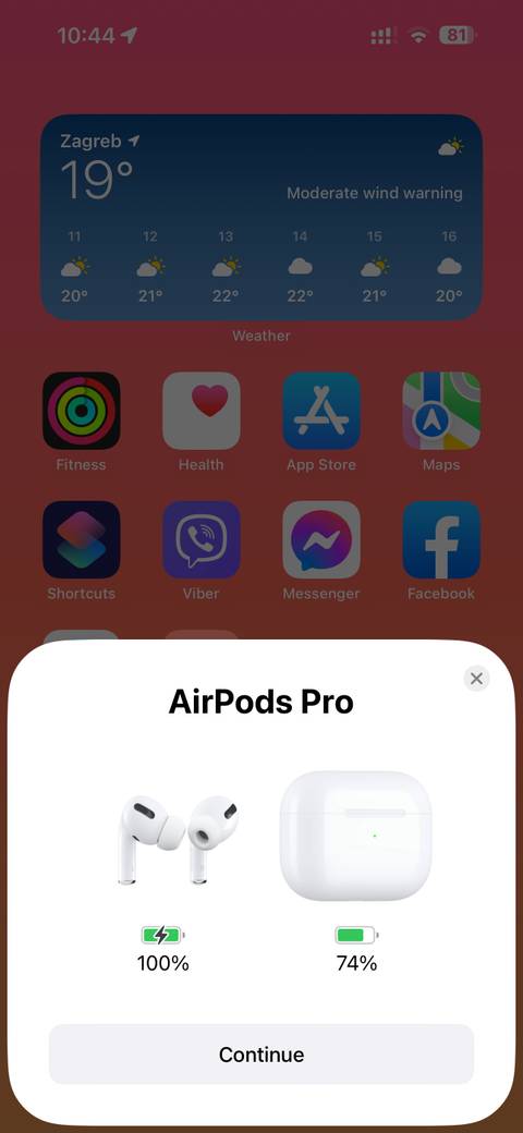 iPhone displaying a card confirming AirPods have been connected