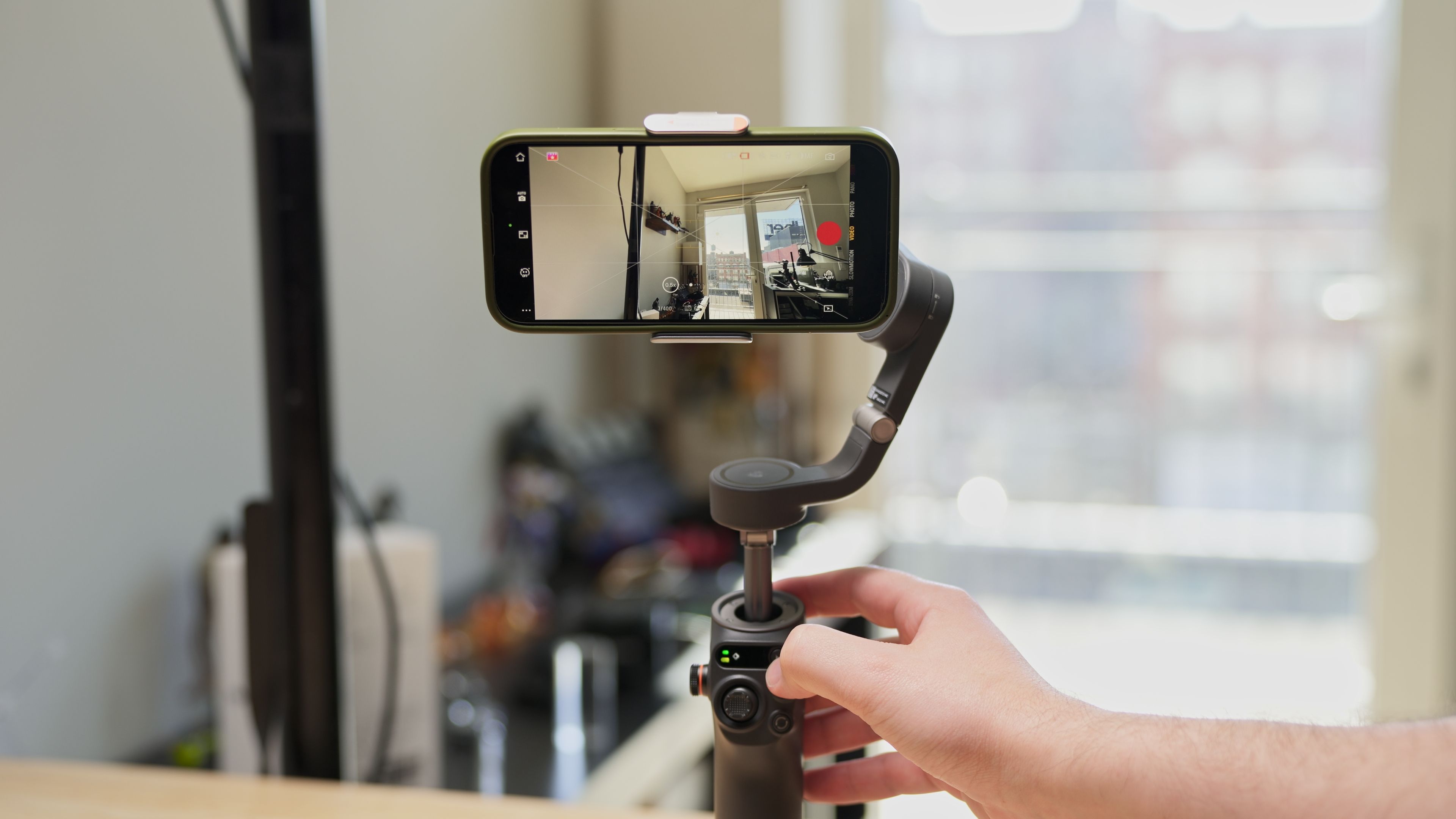 DJI Osmo Mobile 6 Review: Quick Launch and Better Controls