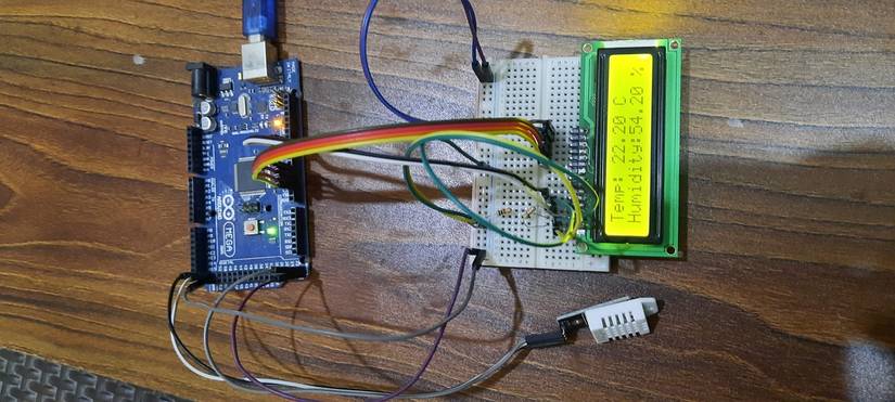 Make Your Own Room Thermometer & Humidity Meter With Arduino