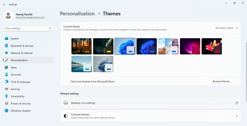 How to Keep Default Desktop Icons and Mouse Pointer While Changing ...