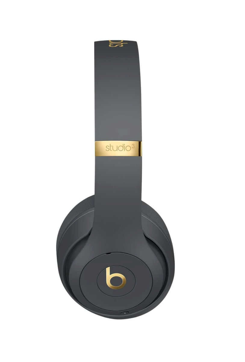 A pair of Beats Studio3 Wireless Over‑Ear Headphones viewed from the side