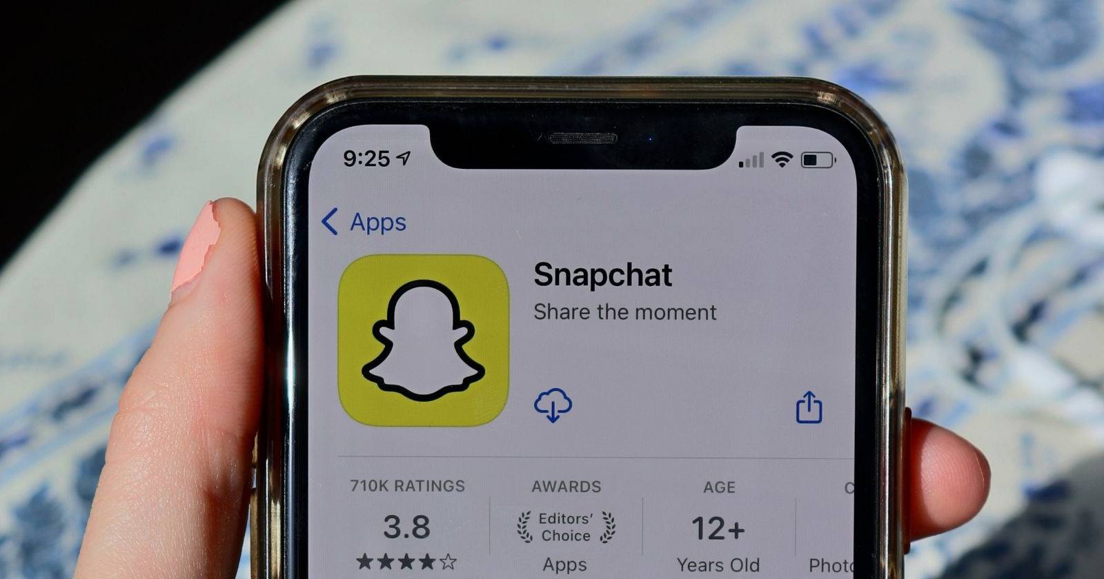 Snapchat Basic New to Snapchat? 10 Tips and Tricks for Beginners