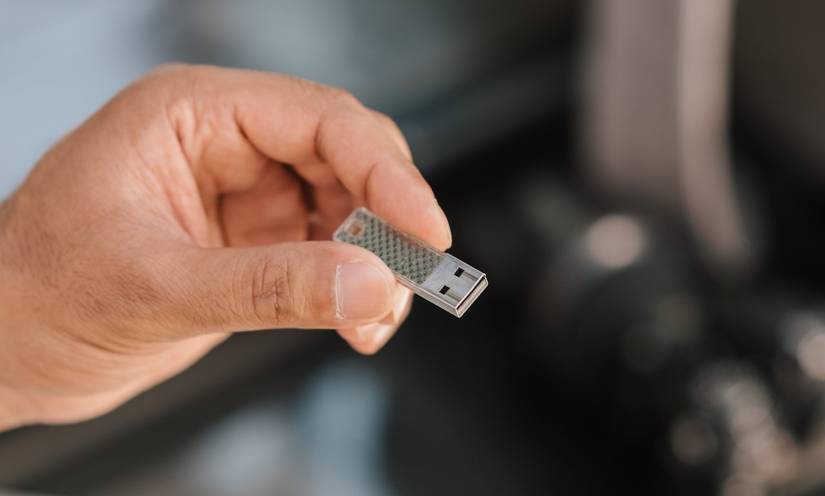 Can You Stream Video Over USB? Every USB Video Transmission Standard ...