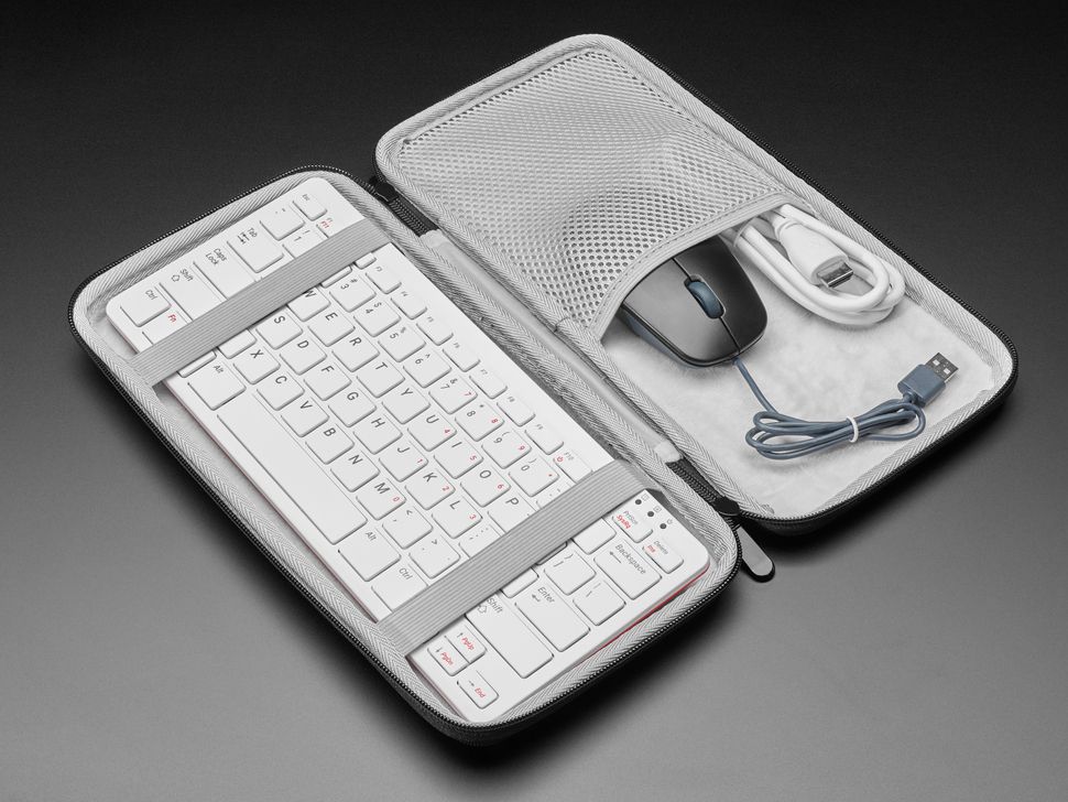 10 Must-Have Raspberry Pi 400 Accessories