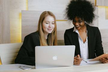 A Beginner’s Guide to ClickUp Automations - Featured Image