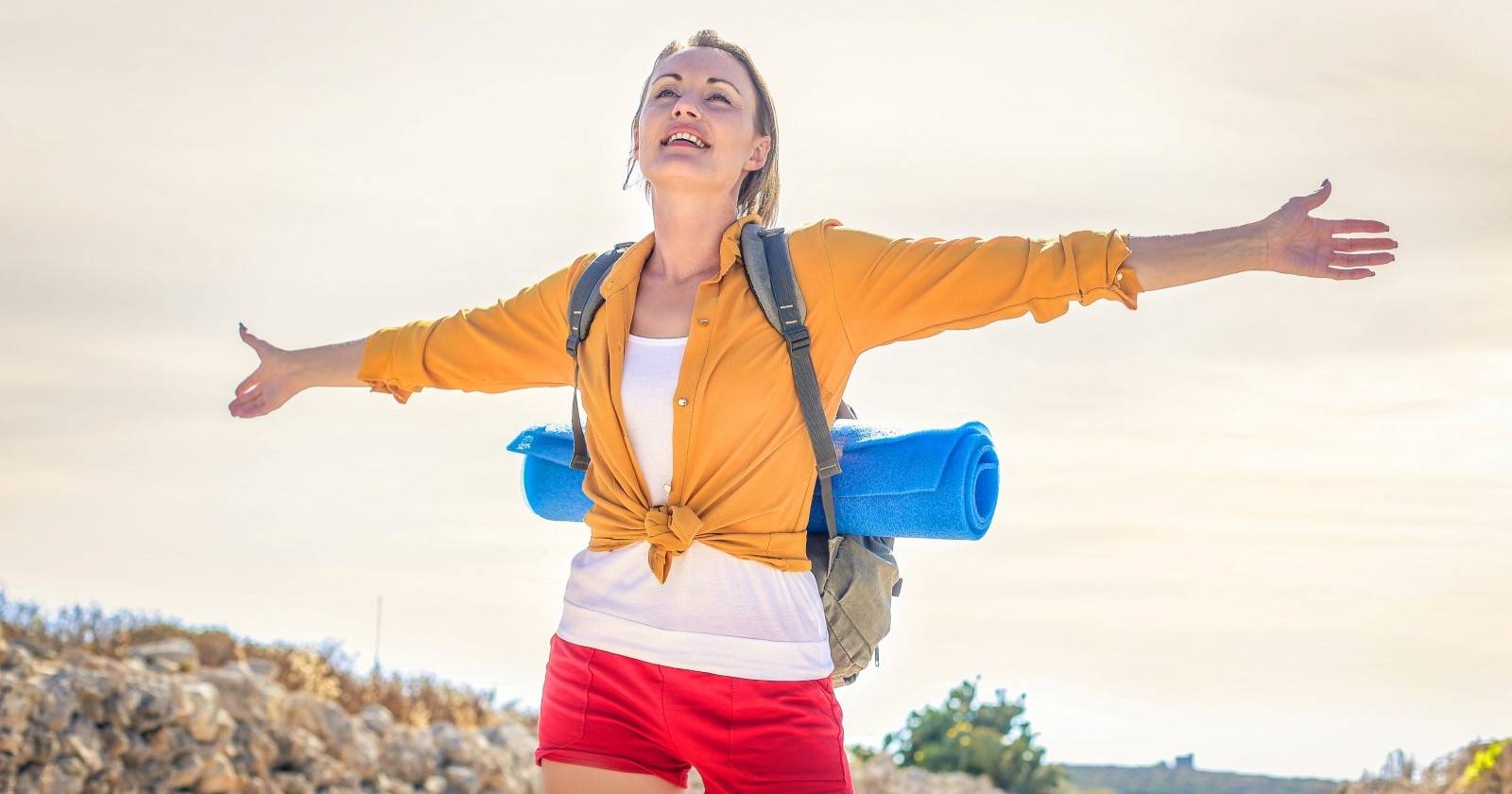 9 Crucial Apps and Resources You Need to Protect Your Health While Traveling