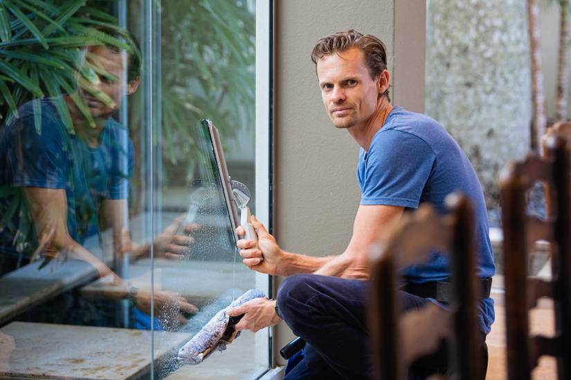 What Is Reflection Photography? And How to Get the Best Results