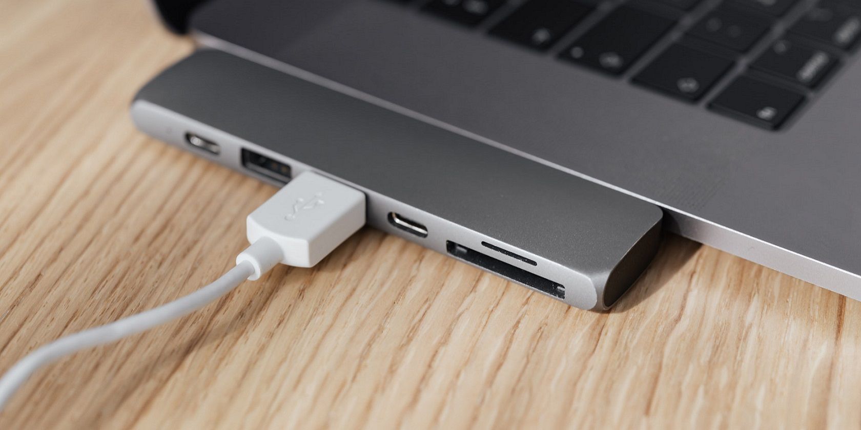 A USB drive cable